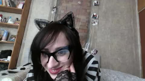 Snapshot of barbie_rococo chatting on 04-24-26, 07:27 barbie_rococo online show from 04-24-26, 07:27