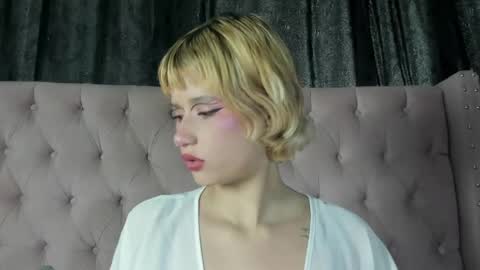 Barbie online show from 05-12-26, 06:49
