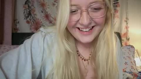 barbiegirl966 online show from 11-27-25, 09:06