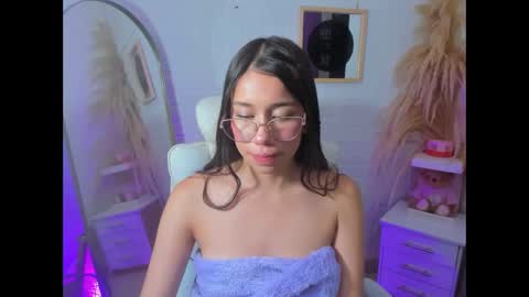 barbiegirl___ online show from 03-05-25, 08:21