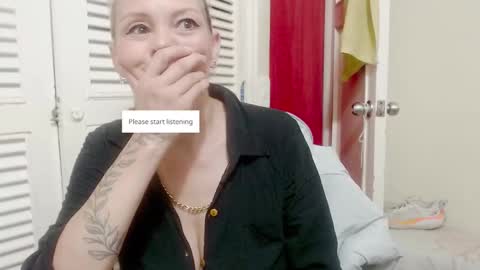 Snapshot of barbiemature chatting on 09-11-25, 04:51 barbiemature online show from 09-11-25, 04:51