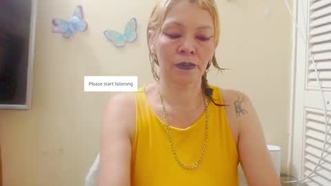 Snapshot of barbiemature chatting on 09-15-25, 03:06 barbiemature online show from 09-15-25, 03:06