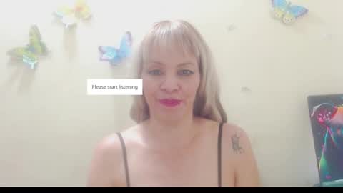 Snapshot of barbiemature chatting on 09-19-25, 07:21 barbiemature online show from 09-19-25, 07:21