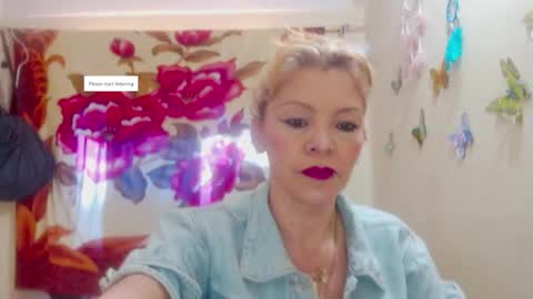 Snapshot of barbiemature chatting on 10-20-25, 12:05 barbiemature online show from 10-20-25, 12:05