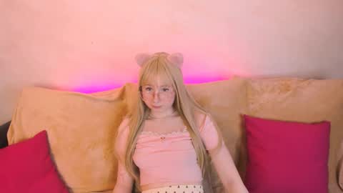 Snapshot of barbiexlily chatting on 03-02-26, 07:15 Barbie Lily online show from 03-02-26, 07:15