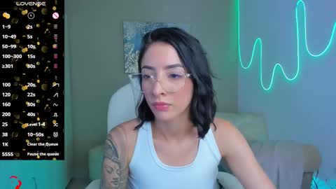 Snapshot of barbiie_scoth chatting on 10-07-25, 08:06 Barbie Scot online show from 10-07-25, 08:06