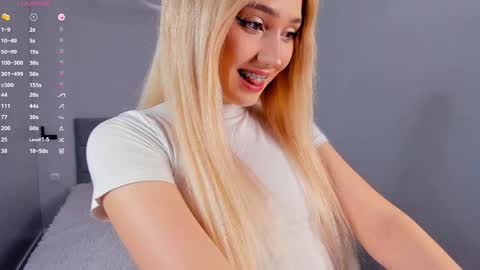 Snapshot of barbimia chatting on 04-12-26, 03:28 Mia online show from 04-12-26, 03:28