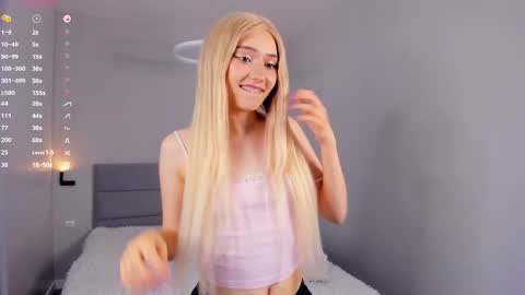 Snapshot of barbimia chatting on 04-17-26, 03:48 Mia online show from 04-17-26, 03:48