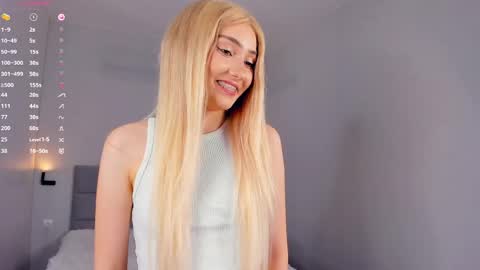 Snapshot of barbimia chatting on 04-21-26, 03:39 Mia online show from 04-21-26, 03:39