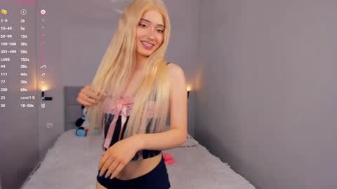 Snapshot of barbimia chatting on 05-17-26, 03:08 Mia online show from 05-17-26, 03:08