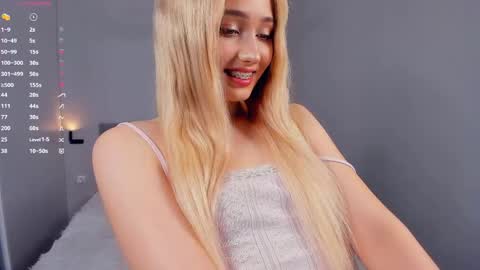 Snapshot of barbimia chatting on 05-18-26, 04:57 Mia online show from 05-18-26, 04:57