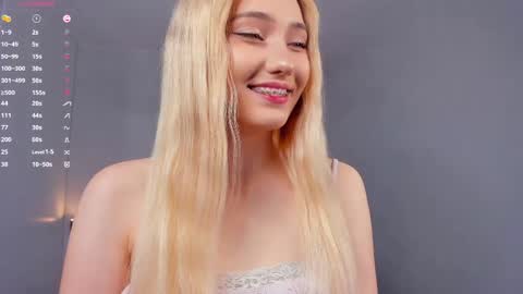 Snapshot of barbimia chatting on 05-22-26, 05:29 Mia online show from 05-22-26, 05:29