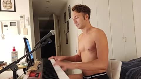 BareBritPianist online show from 10-04-25, 08:34