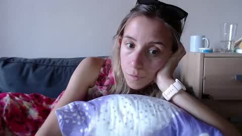 Lena online show from 06-08-26, 06:08
