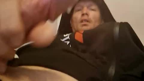 barniemay1 online show from 05-13-26, 05:16