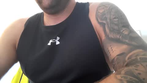 Snapshot of barrias23 chatting on 06-22-26, 12:46 barrias23 online show from 06-22-26, 12:46