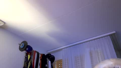 Snapshot of barrias23 chatting on 06-23-26, 09:40 barrias23 online show from 06-23-26, 09:40