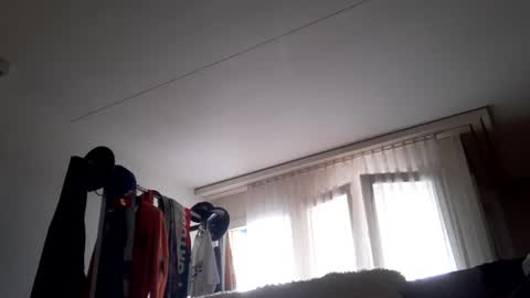 Snapshot of barrias23 chatting on 07-16-26, 01:50 barrias23 online show from 07-16-26, 01:50