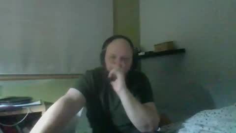 Snapshot of bart_poland chatting on 10-02-25, 09:22 bart_poland online show from 10-02-25, 09:22
