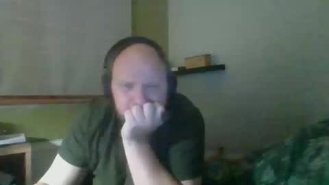 Snapshot of bart_poland chatting on 02-08-26, 12:25 bart_poland online show from 02-08-26, 12:25