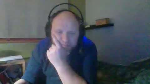 Snapshot of bart_poland chatting on 03-06-26, 11:56 bart_poland online show from 03-06-26, 11:56