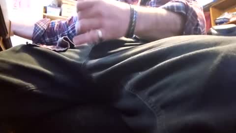 bartender3127 online show from 12-06-24, 06:39