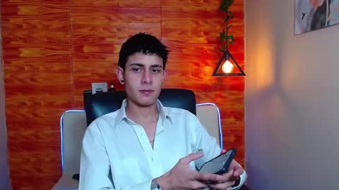 Snapshot of bastiaan_28 chatting on 01-20-25, 10:51 Bastian online show from 01-20-25, 10:51