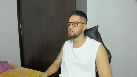 Snapshot of bastianwatson10 chatting on 11-03-25, 04:41 bastianwatson10 online show from 11-03-25, 04:41