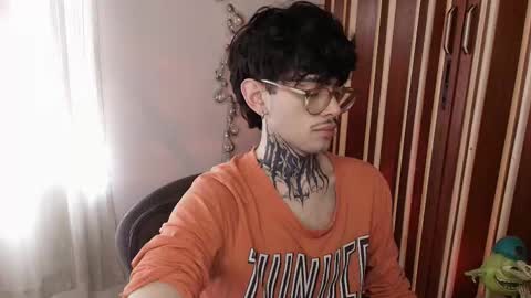 Bastiel online show from 12-18-25, 04:46