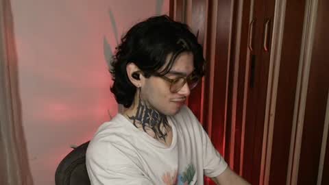 Bastiel online show from 06-20-26, 12:25
