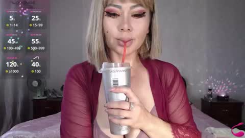 Lara online show from 07-19-26, 04:27