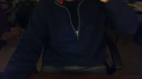 Snapshot of batebro13 chatting on 12-10-24, 12:27 BateBro13 online show from 12-10-24, 12:27