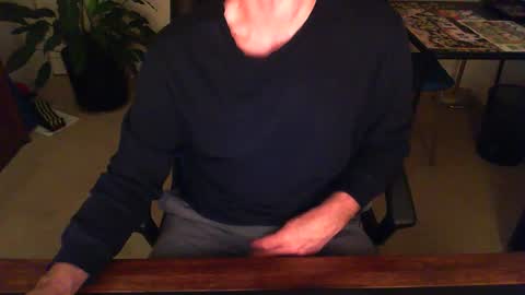 Snapshot of batebro13 chatting on 01-15-25, 01:09 BateBro13 online show from 01-15-25, 01:09