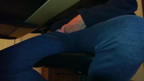 Snapshot of batebro13 chatting on 11-03-25, 03:13 BateBro13 online show from 11-03-25, 03:13