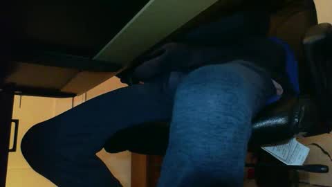 Snapshot of batebro13 chatting on 02-02-26, 02:05 BateBro13 online show from 02-02-26, 02:05