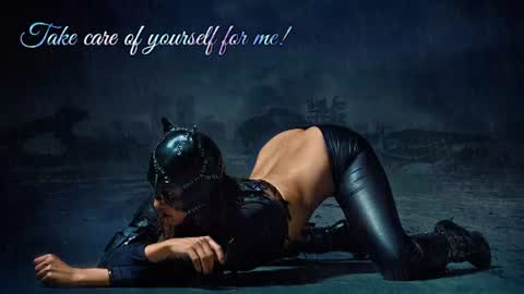 Snapshot of batmansfavoritewife chatting on 07-18-26, 07:23 Your always sexy Harley online show from 07-18-26, 07:23