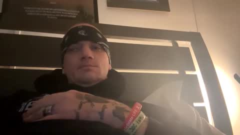 battlewolfxx online show from 12-20-24, 03:58