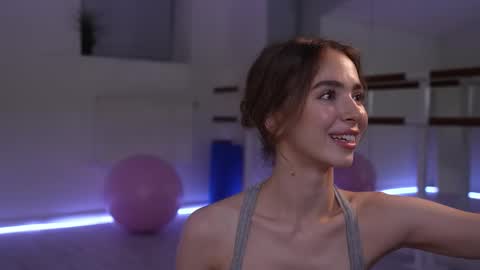  JETT  DENI  online show from 09-19-25, 09:15