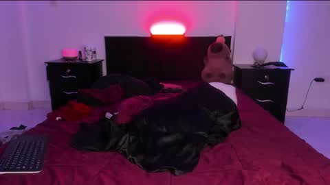 Valentino online show from 02-18-25, 12:37