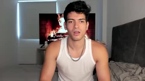 Valentino online show from 10-15-25, 10:10