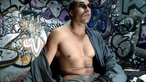 Justin online show from 03-01-25, 07:51