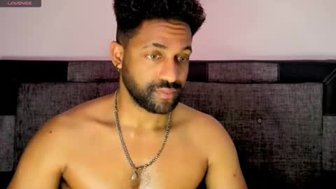 john online show from 10-31-25, 04:02