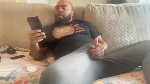 Snapshot of bbcfun44 chatting on 01-07-25, 04:27 Zaddy online show from 01-07-25, 04:27