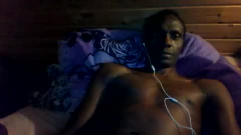 Snapshot of bbcmasterxl chatting on 11-26-25, 12:00 bbcmasterxl online show from 11-26-25, 12:00