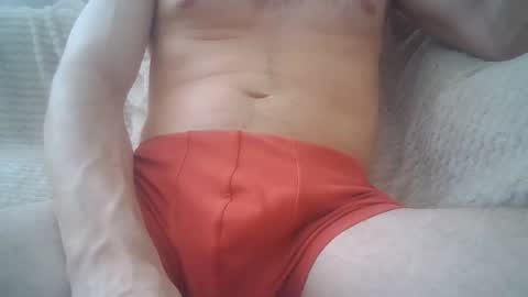 bbeenn15 online show from 10-04-25, 11:08