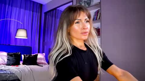 Snapshot of bbpls_ chatting on 03-01-26, 02:08 bbpls_ online show from 03-01-26, 02:08