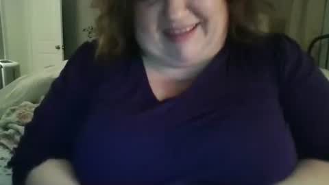 Snapshot of bbw_alltheway chatting on 05-07-26, 01:44 bbw_alltheway online show from 05-07-26, 01:44
