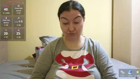 Snapshot of bbw_milf_4u chatting on 02-16-25, 11:05 Emma online show from 02-16-25, 11:05