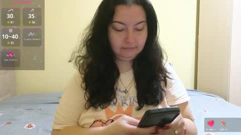 Snapshot of bbw_milf_4u chatting on 03-07-25, 06:57 Emma online show from 03-07-25, 06:57