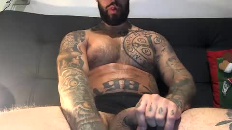 Snapshot of bby044 chatting on 12-24-24, 08:22 bby044 online show from 12-24-24, 08:22